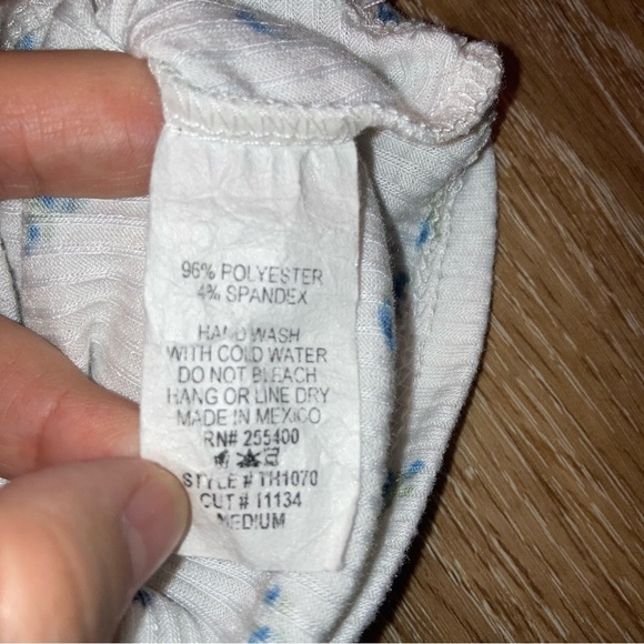 Rebellious Dreamer Women’s floral pattern lace top Y2K Vintage Babydoll Tank M - Picture 6 of 8